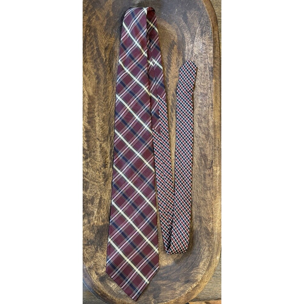 Tommy Hilfiger Men's Blue Plaid Silk Blend Neck Tie